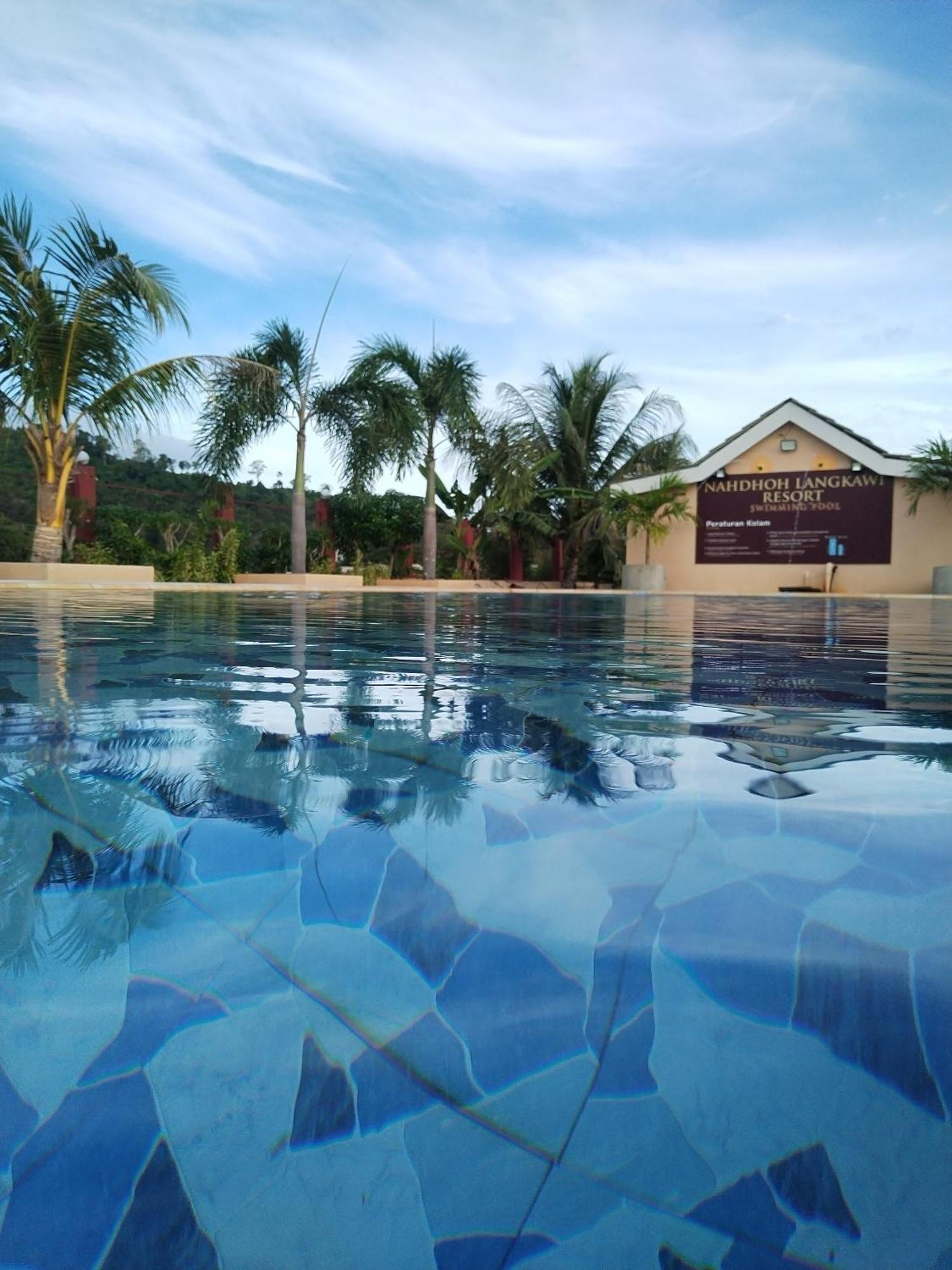 Nahdhoh Langkawi Resort Pantai Cenang  Exterior photo